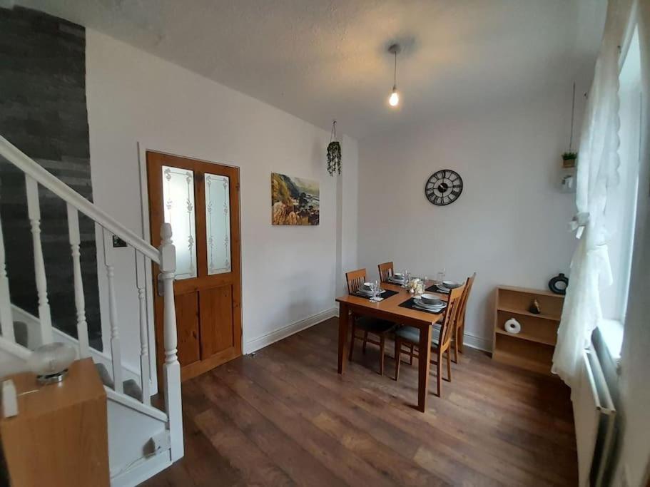 Fabulous Holiday Home - Sleeps 6 Bishop Auckland Eksteriør bilde